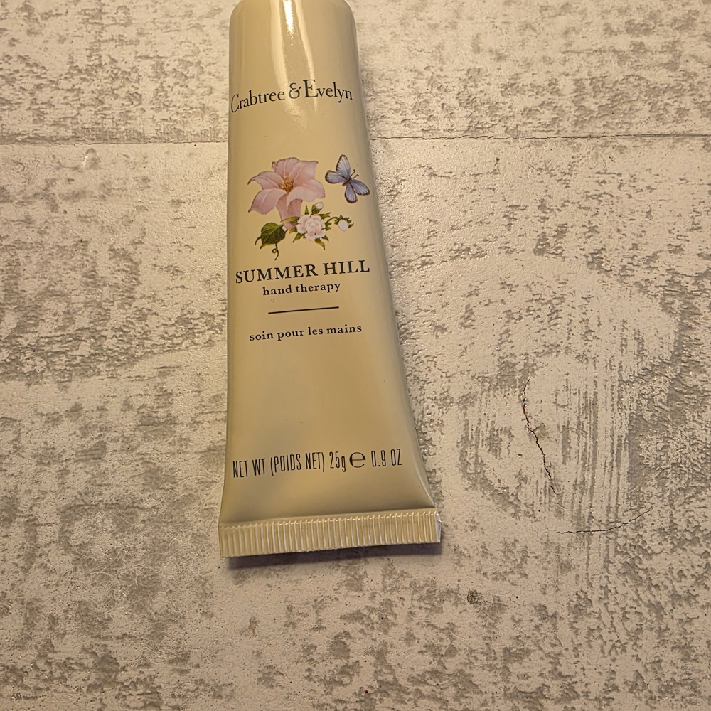 Crabtree & Evelyn NWT Summer Hill Hand Therapy Hand Cream